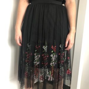 Bohemian Goth Flower Embroidered Midi Skirt